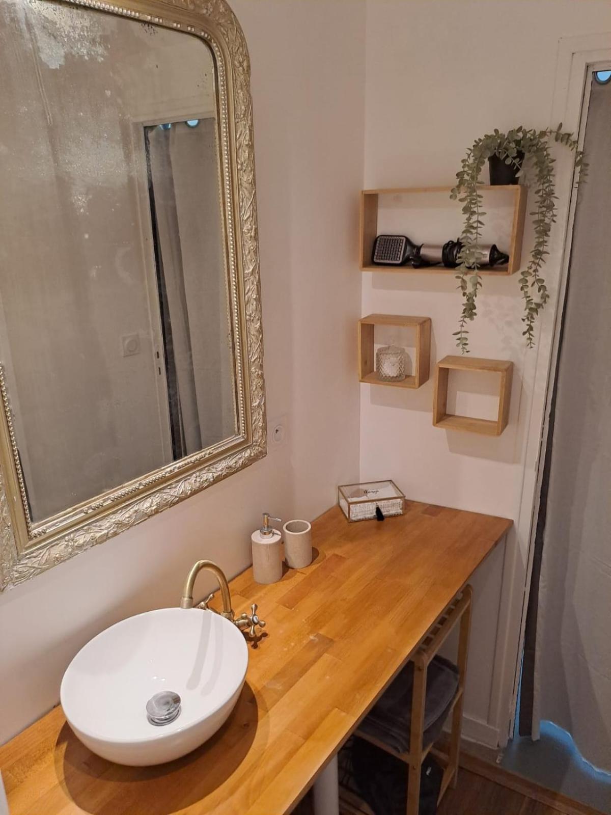 Pont'hotemer - Appartement, Centre De Apartment